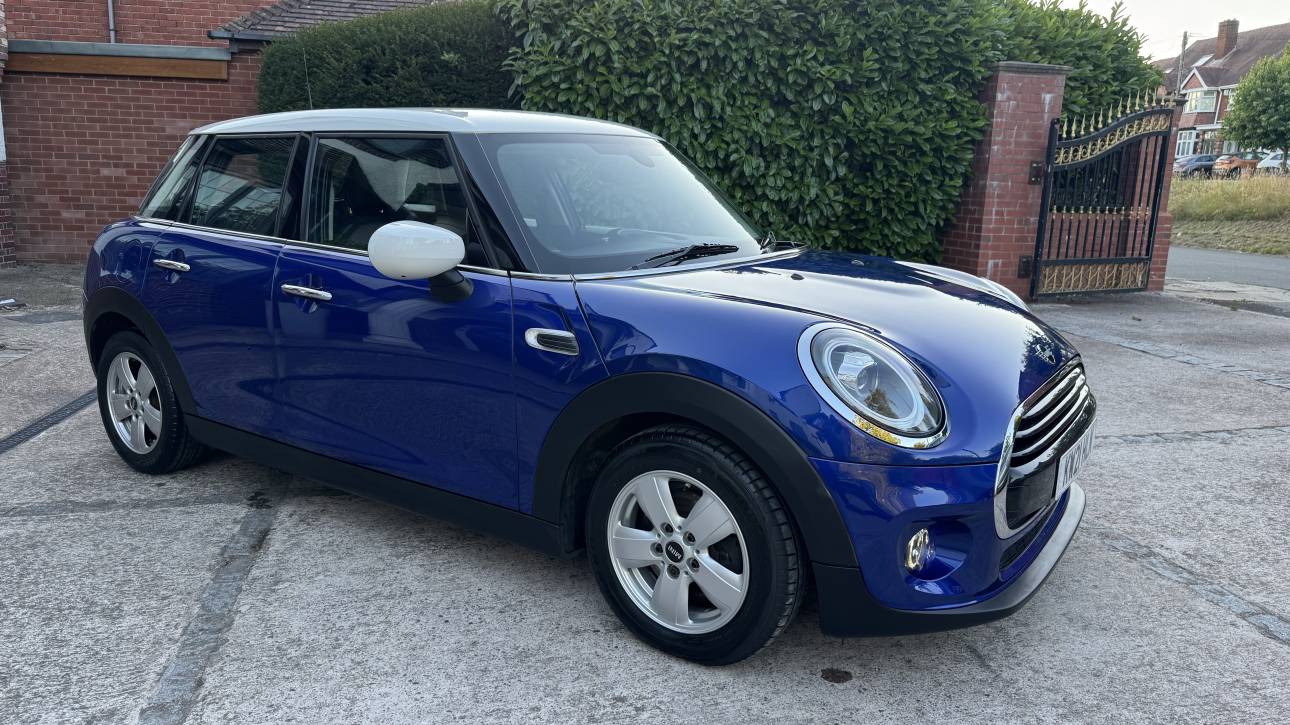Mini Hatch Cooper Classic