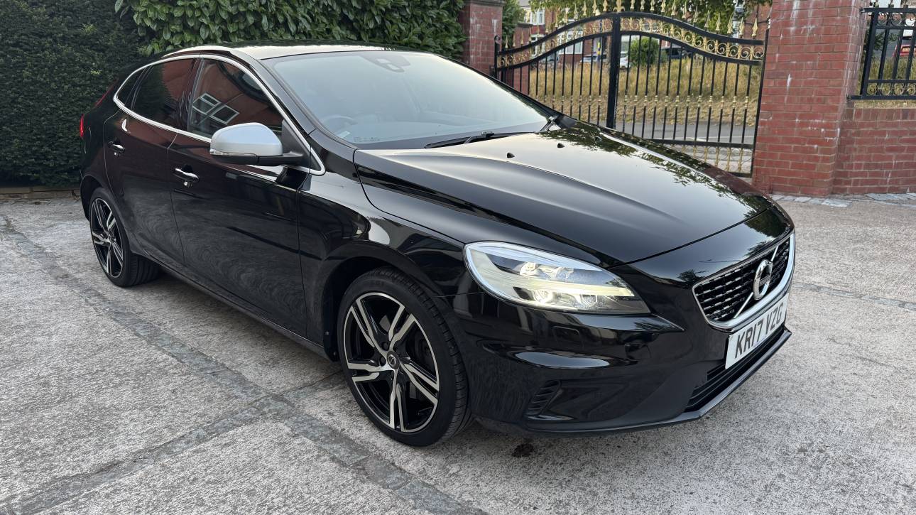 Volvo V40 R-Design Pro